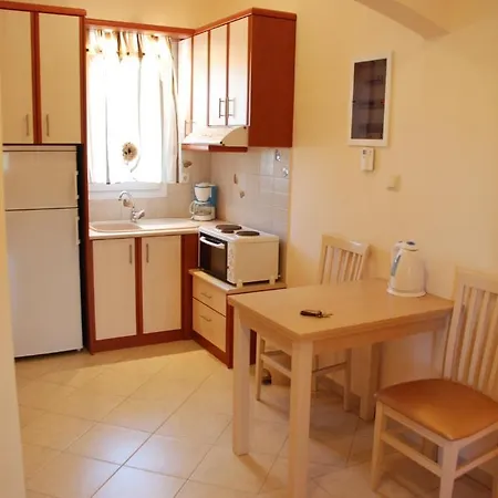 Marilen Alinda (Leros)